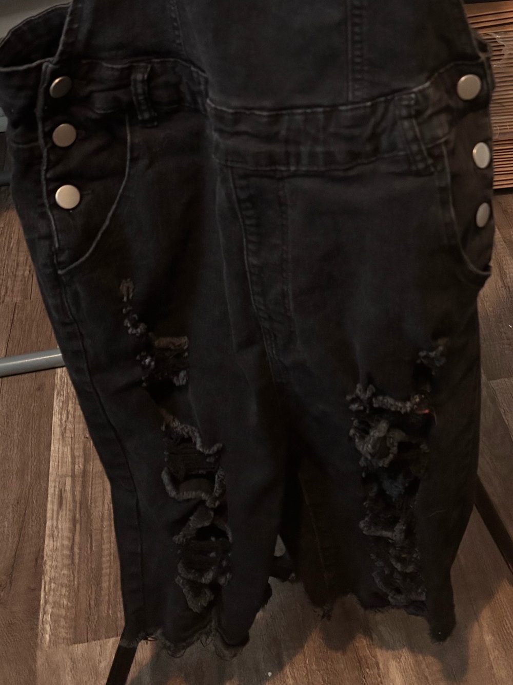 SHEIN Black Distressed Skinny Jeans with Button Details